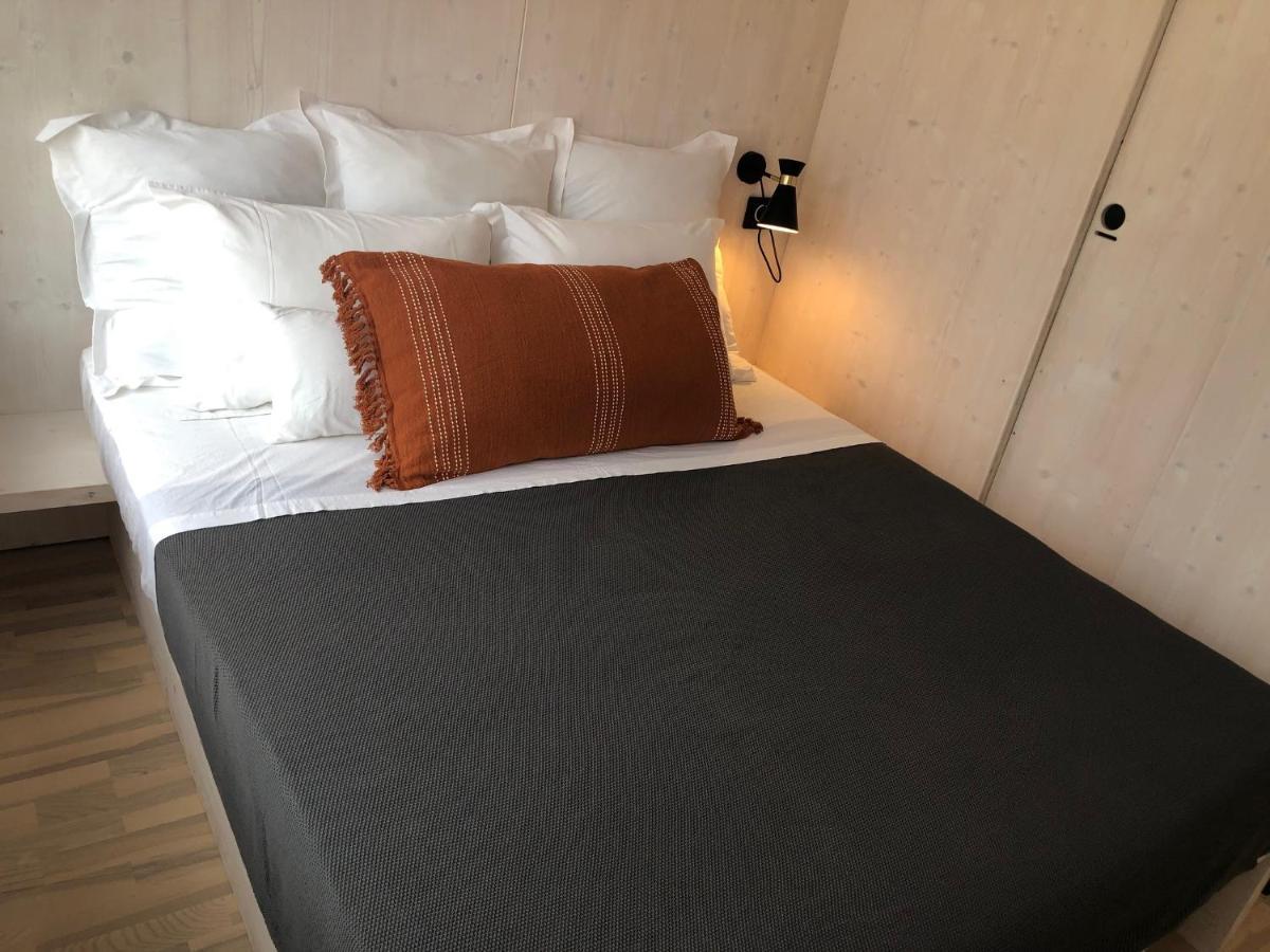 דראגה Buqez Eco Resort - Beachfront 20 & House 42 מראה חיצוני תמונה