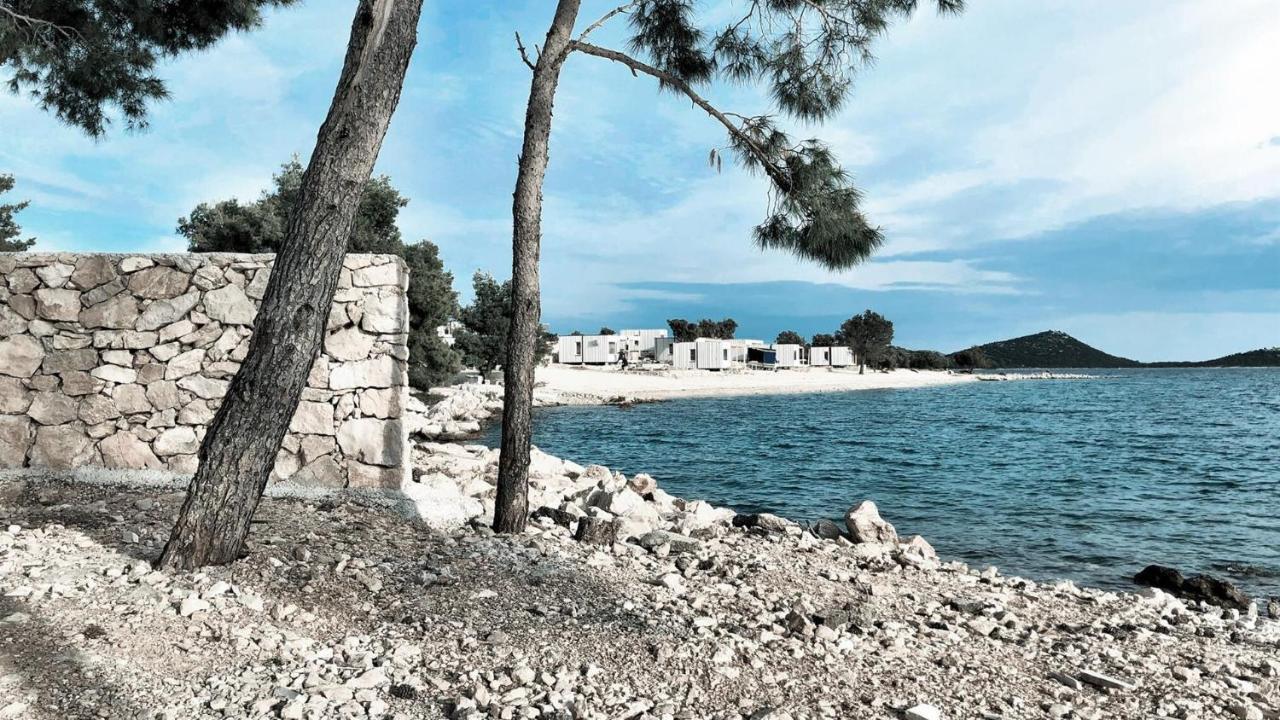 דראגה Buqez Eco Resort - Beachfront 20 & House 42 מראה חיצוני תמונה