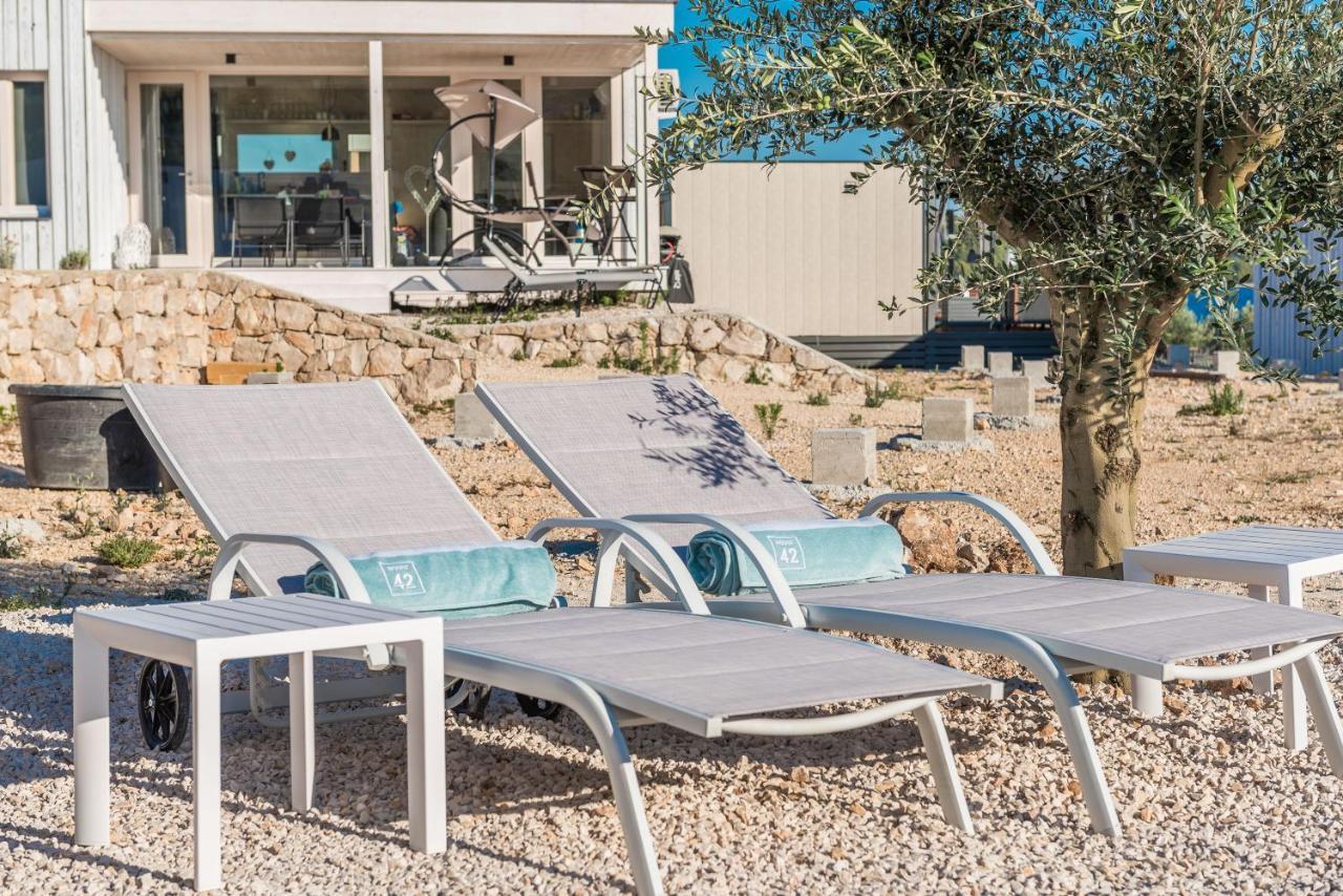 דראגה Buqez Eco Resort - Beachfront 20 & House 42 מראה חיצוני תמונה