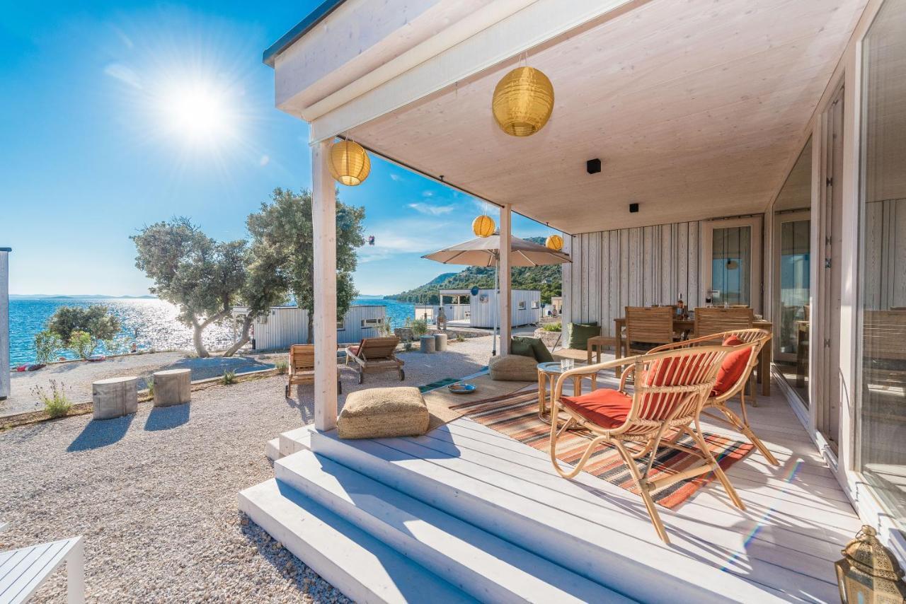 דראגה Buqez Eco Resort - Beachfront 20 & House 42 מראה חיצוני תמונה