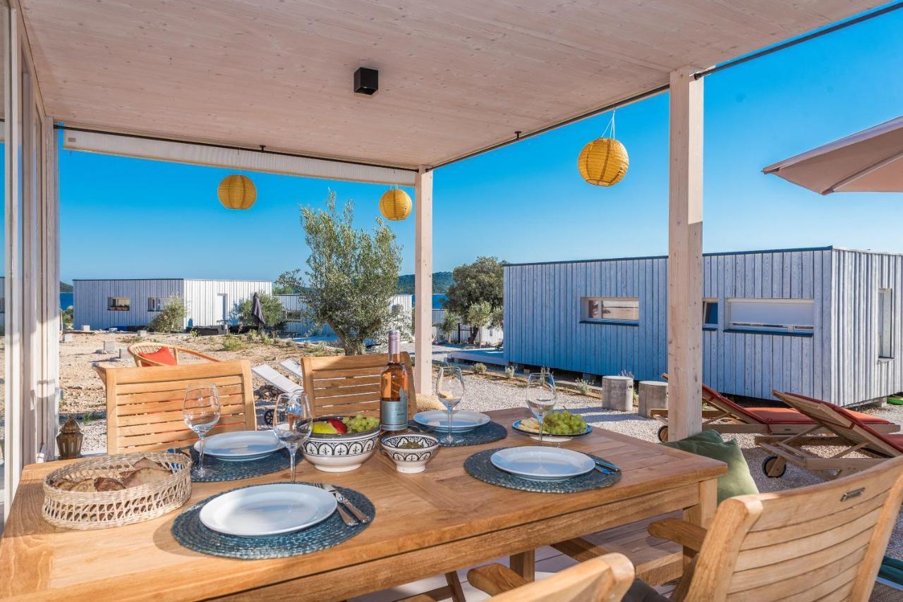 דראגה Buqez Eco Resort - Beachfront 20 & House 42 מראה חיצוני תמונה