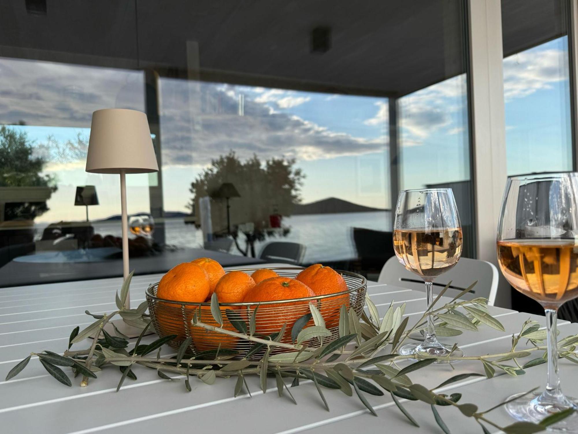 דראגה Buqez Eco Resort - Beachfront 20 & House 42 מראה חיצוני תמונה